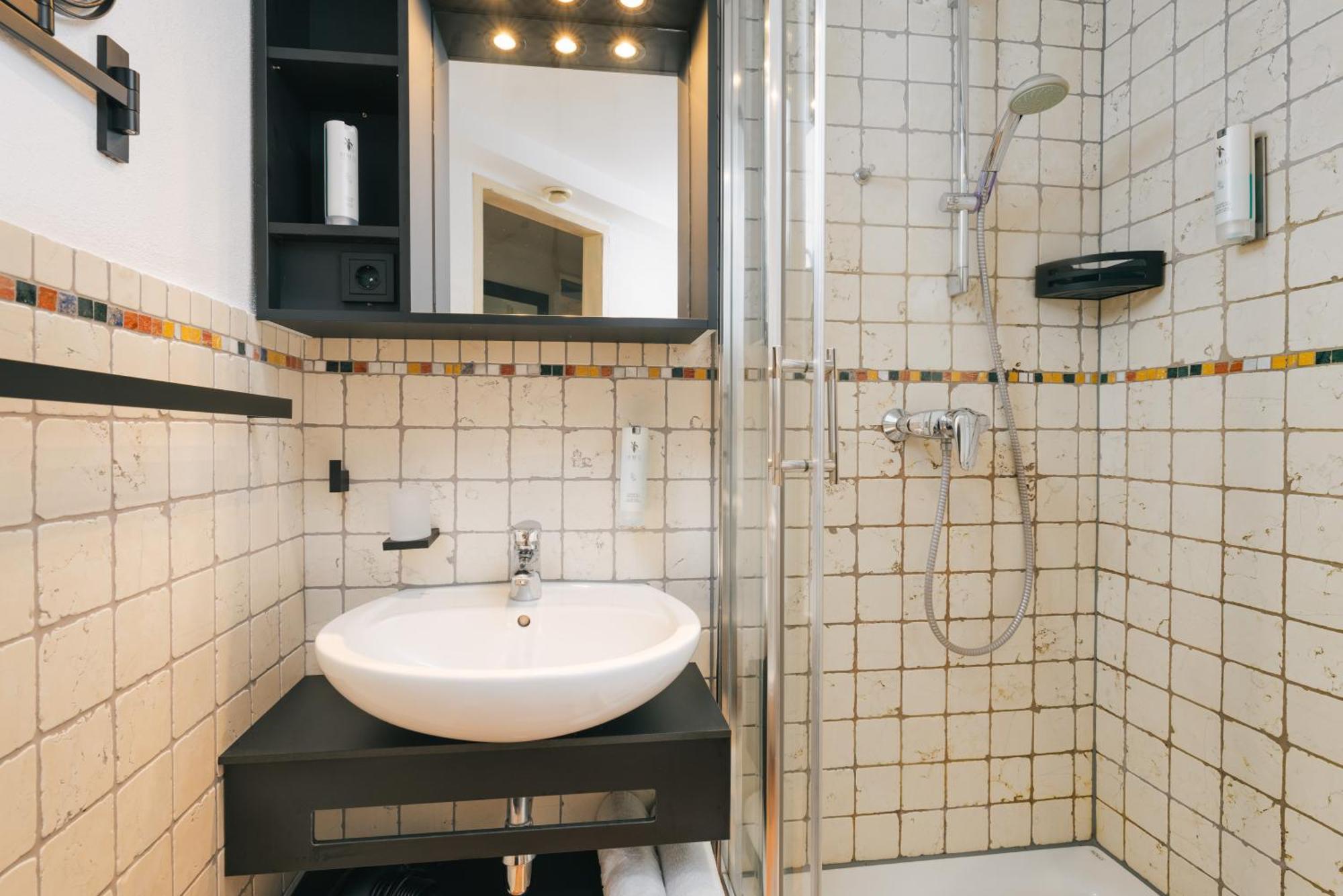 Mondi Hotel Аксамс Екстериор снимка