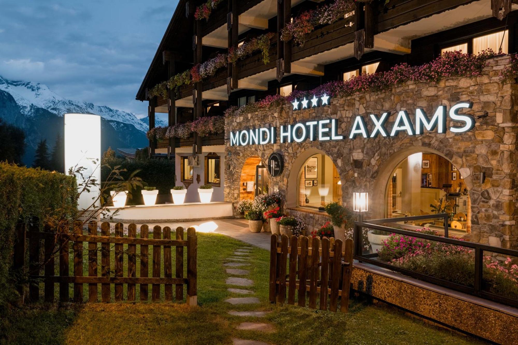Mondi Hotel Аксамс Екстериор снимка